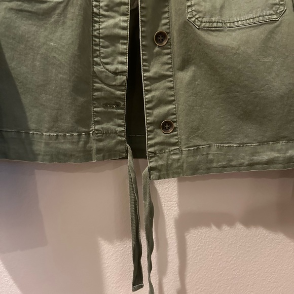 Ella Moss jacket with drawstring waist and beautiful embroidery on back - Picture 4 of 6